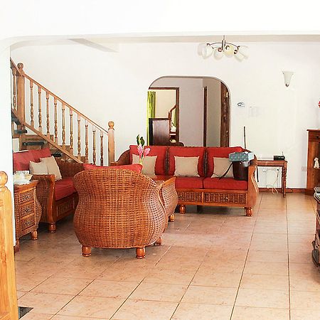 Lime Hill Lodge Anse aux Pins Bagian luar foto