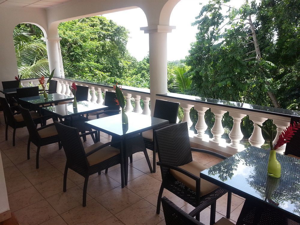 Lime Hill Lodge Anse aux Pins Bagian luar foto